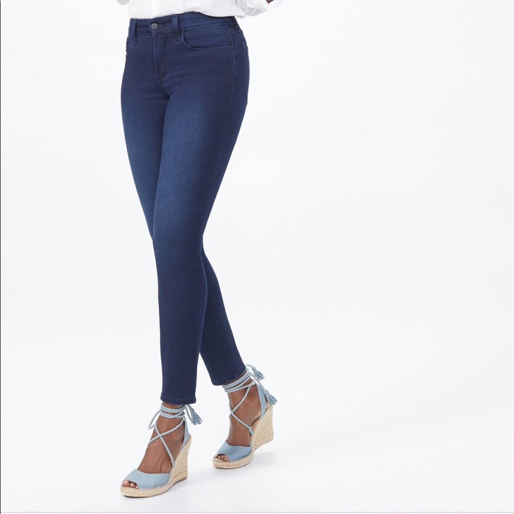 NYDJ ALINA LEGGING ANKLE BLUE PREMIUM DENIM size 10. In green condition